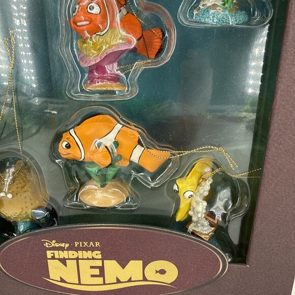 Disney Pixar Finding Nemo Storybook Ornament Set Complete 6pc set RARE RETIRED - Picture 5 of 12